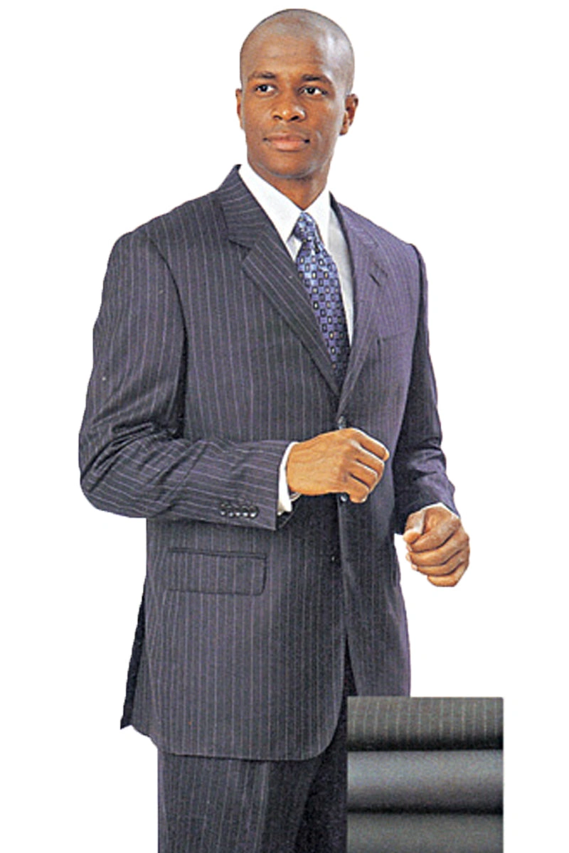 Elegante traje de hombre en lana gris carbón clásico 3 botones perfecto para el caballero moderno